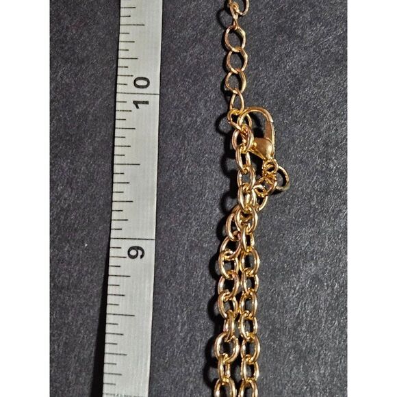 Gold tone cat earring and necklace set - Picture 16 of 16